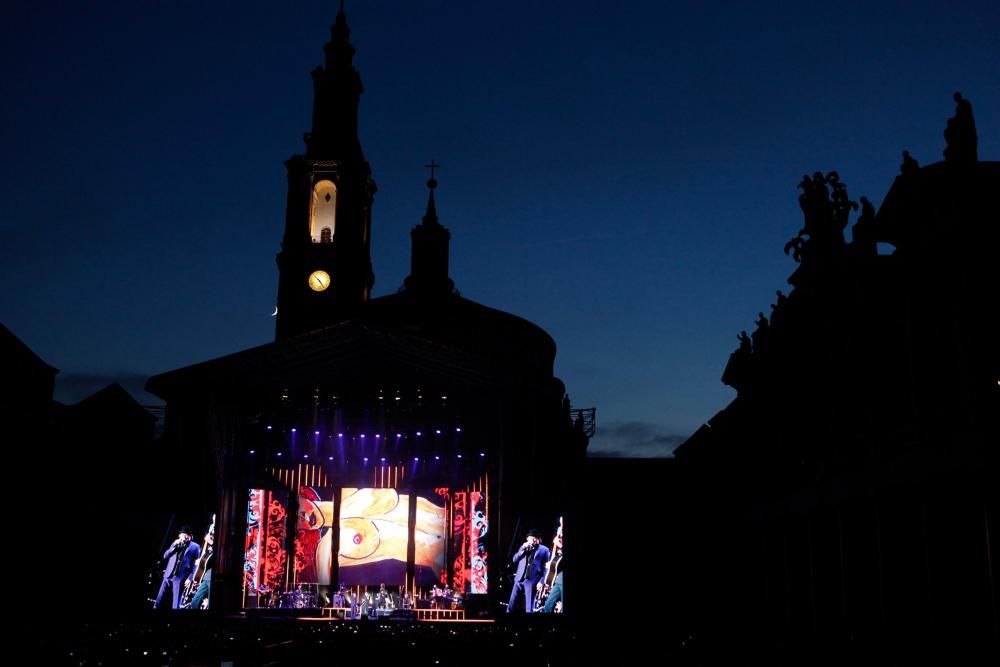 Joaquín Sabina cautiva a más de 6.000 almas en Gijón.