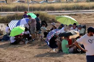 Expectativa, calor i nervis poc abans de l’eclipsi solar total a Catalunya