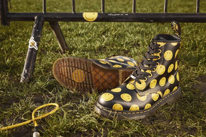 Bota Dr Martens Smiley®