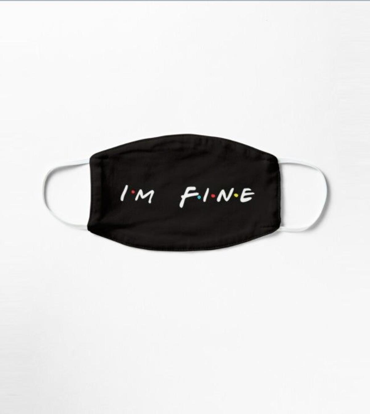 Mascarilla 'Estoy bien' con las letras de 'Friends' a la venta en Redbubble. (Precio: 10,48 euros)