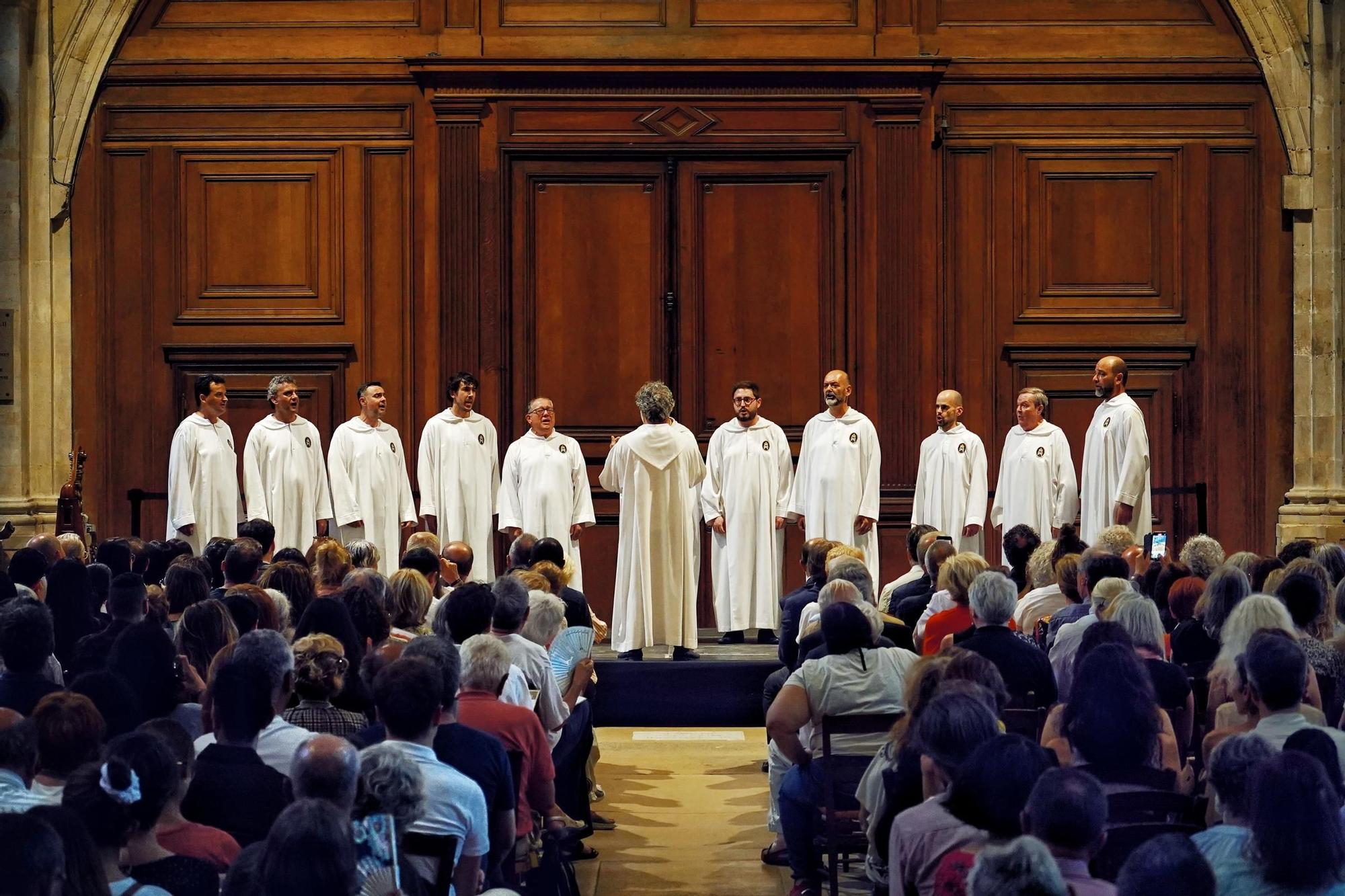 El Misteri y Elche toman París