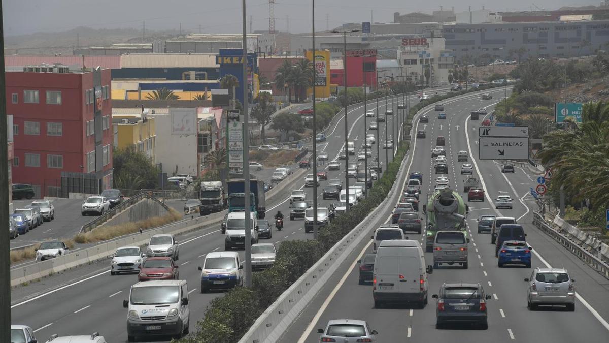 La multa que te puede poner la DGT si viajas como pasajero en un coche