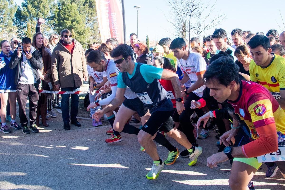 Alcalá reúne a más de 1.000 corredores en el tercer cross solidario ‘La Estela de Ayo’