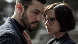 Mario Casas y Aura Garrido en ’El inocente’.