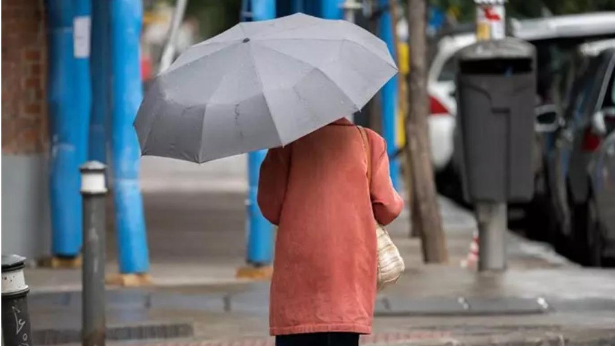 AEMET, Cumartesi günü Kuzeybatı Yarımadasında, Balear Adaları ve Kanarya Adaları'nda yağmur yağdırıyor ve gelecek hafta ısı