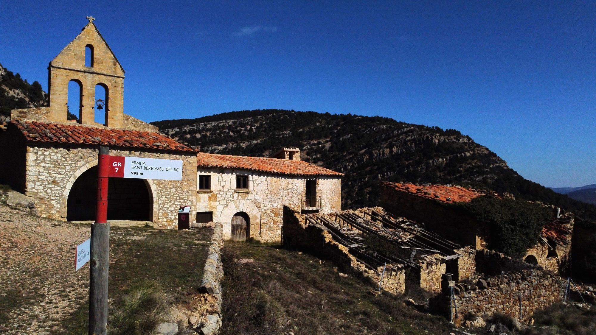 Galería de fotos: Una ermita de Castellón, un tesoro con mucha historia, ovnis y budistas