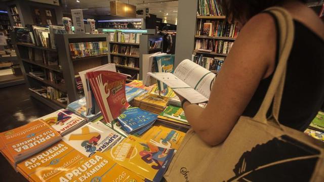 Plan del Consell para la gratuidad de los libros de texto en la pública y la concertada