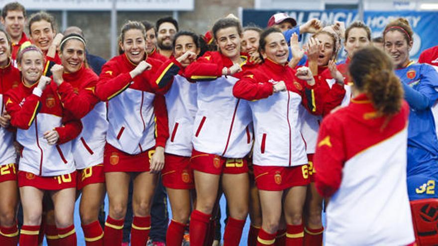 Las «redsticks» conquistan  Beteró y piensan en Bruselas