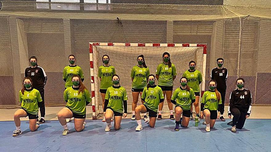 El equipo sénior femenino ganó el fin de semana. |  // FDV