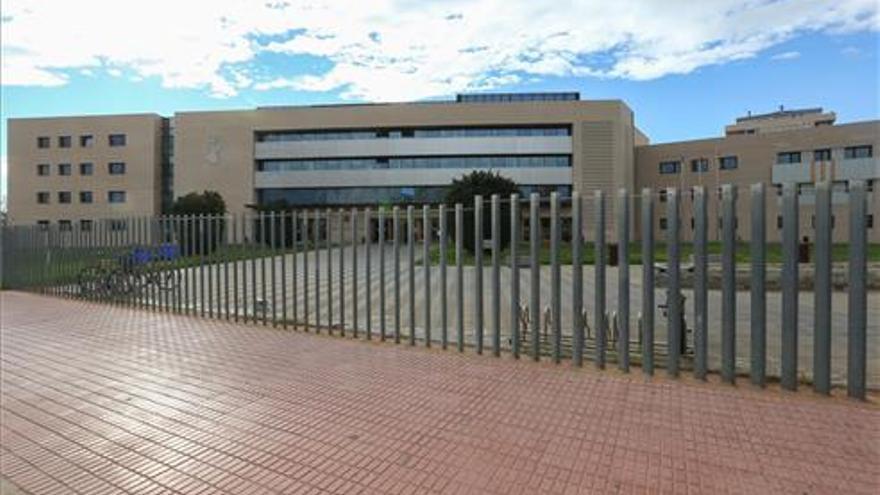 El acusado del asalto y asesinato en Vila-real niega que estuviera en España