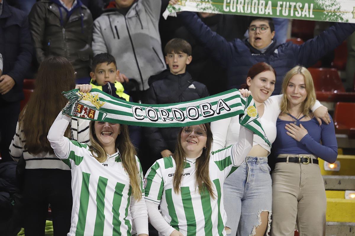 Córdoba Futsal-Manzanares, las imágenes del partido en Vista Alegre