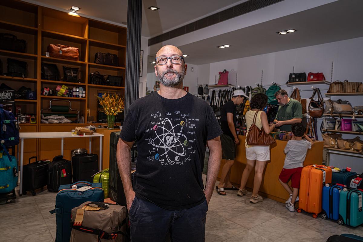 David Miquel, tercera generación al frente de la tienda Guido Barcelona