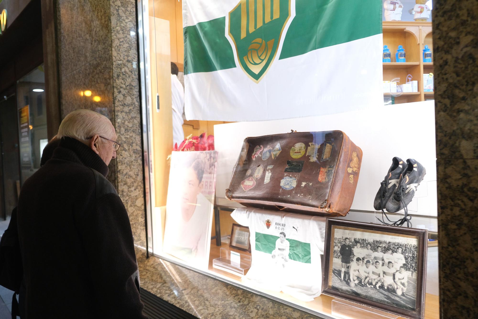 La exposición "100 años de sentimiento franjiverde" llega al centro de la ciudad