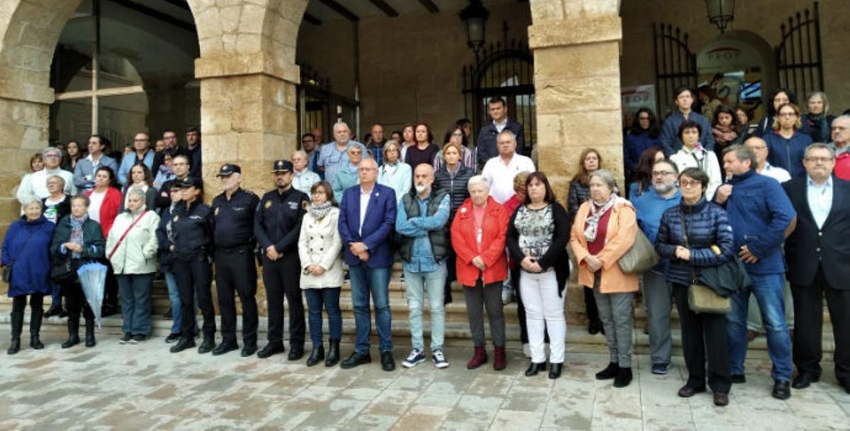 Mata a su exmujer degollándola en Dénia ante su hija de 11 años