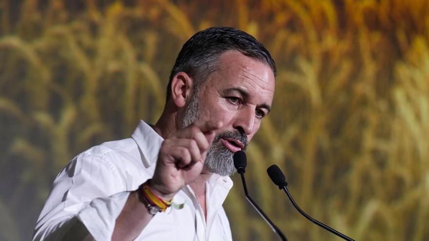 Vox ve "distinta" la situación del reparto de menores a la que le llevó a romper los gobiernos con el PP en 2024