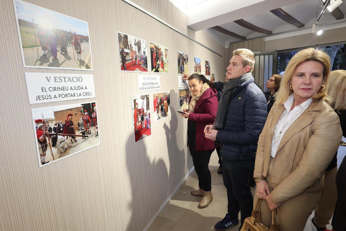 Fotogalería I Exposición de fotografías de los 15 años de peregrinación de Vila-real a Torrehermosa