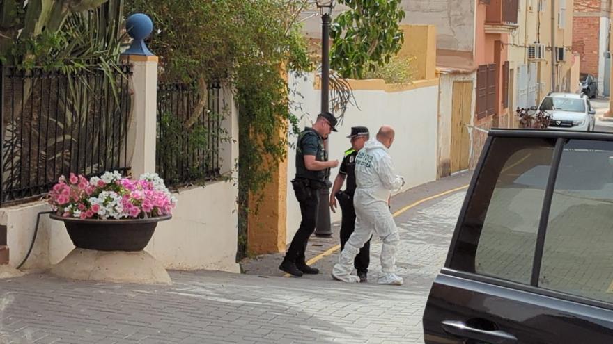 Detenida una mujer por matar a cuchilladas a su padre y dejar malherida a su madre en Librilla