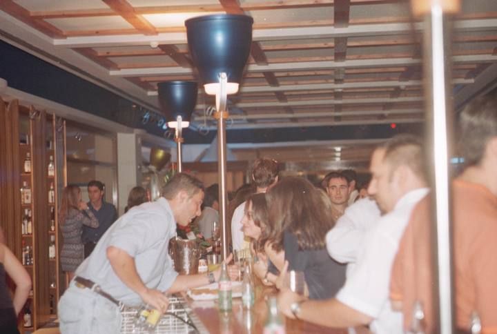 Así era la fiesta en Alicante a finales de los 90