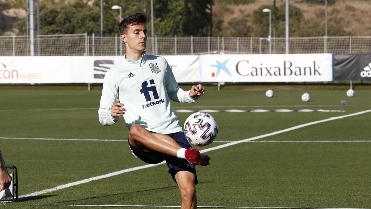Francés, durante un entrenamiento con la selección.