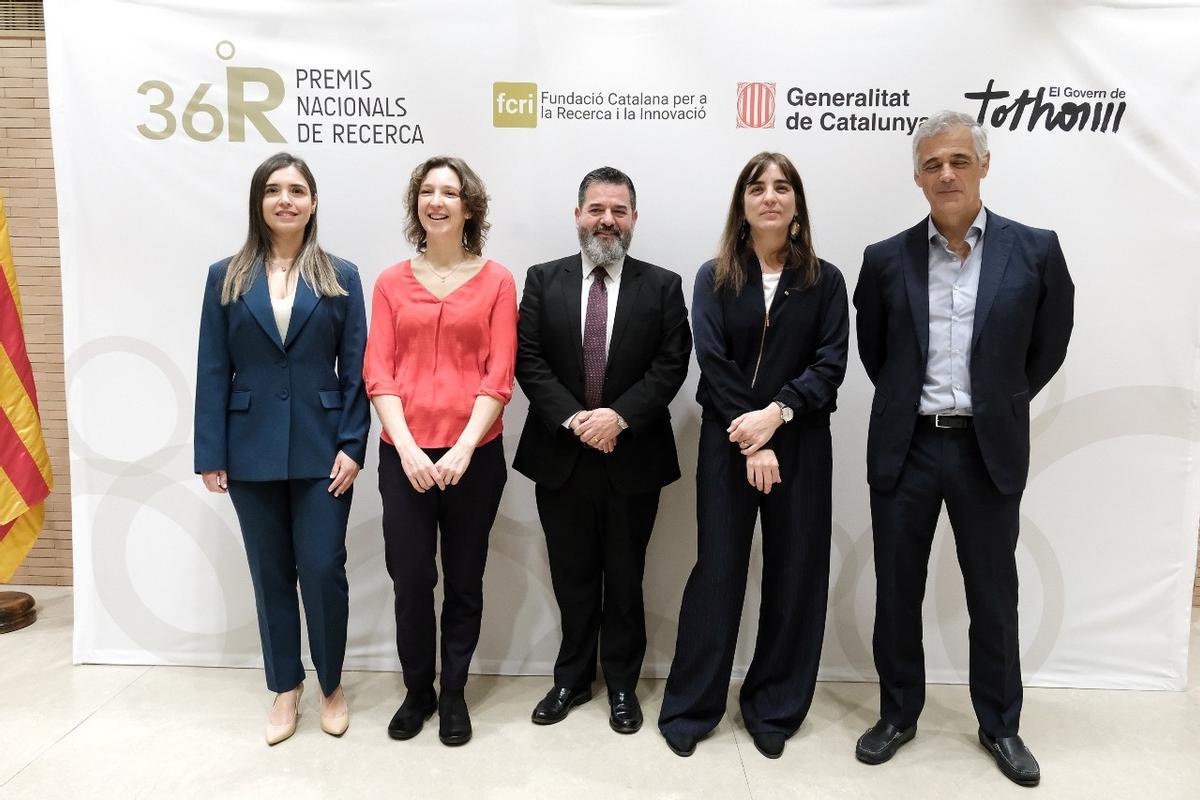 Luis Serrano,  Premi Nacional de Recerca, la astrofísica Nadejda Blagorodnova Mujortova, la química Katherine Villa Gómez y el divulgador científico Pere Estupinyà