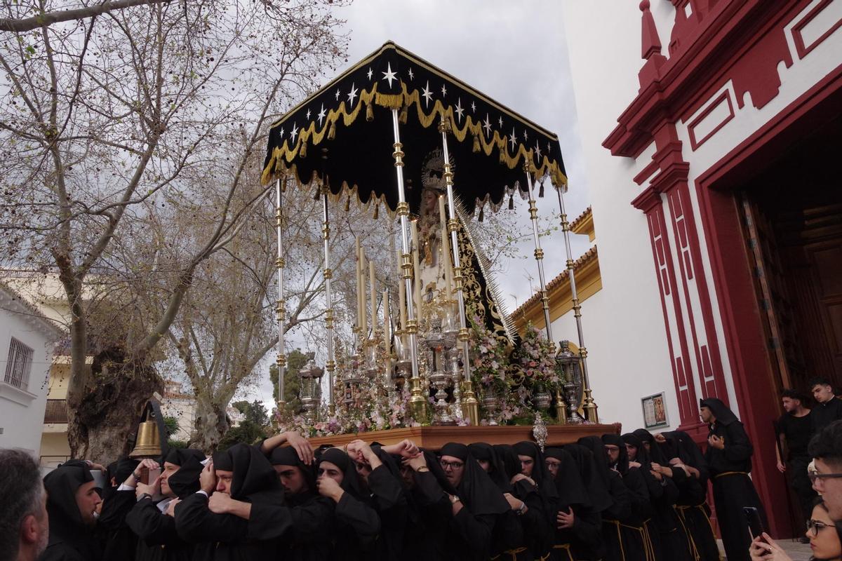 Procesión del Carmen Doloroso desde la parroquia del Corpus Christi