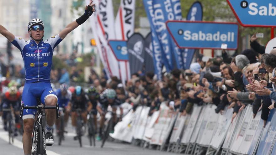 De la Cruz celebra la victòria.