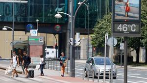 Un termómetro marca 46ºC el pasado verano en Bilbao.