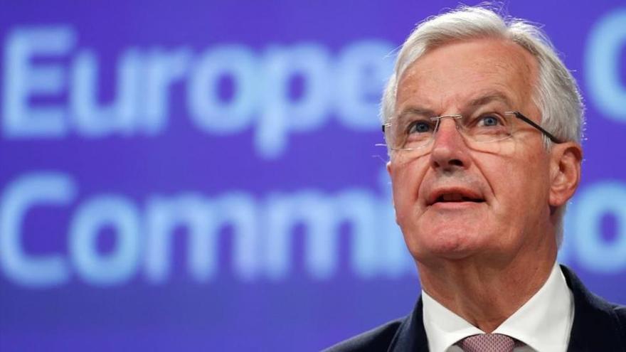 Barnier se impacienta con Londres