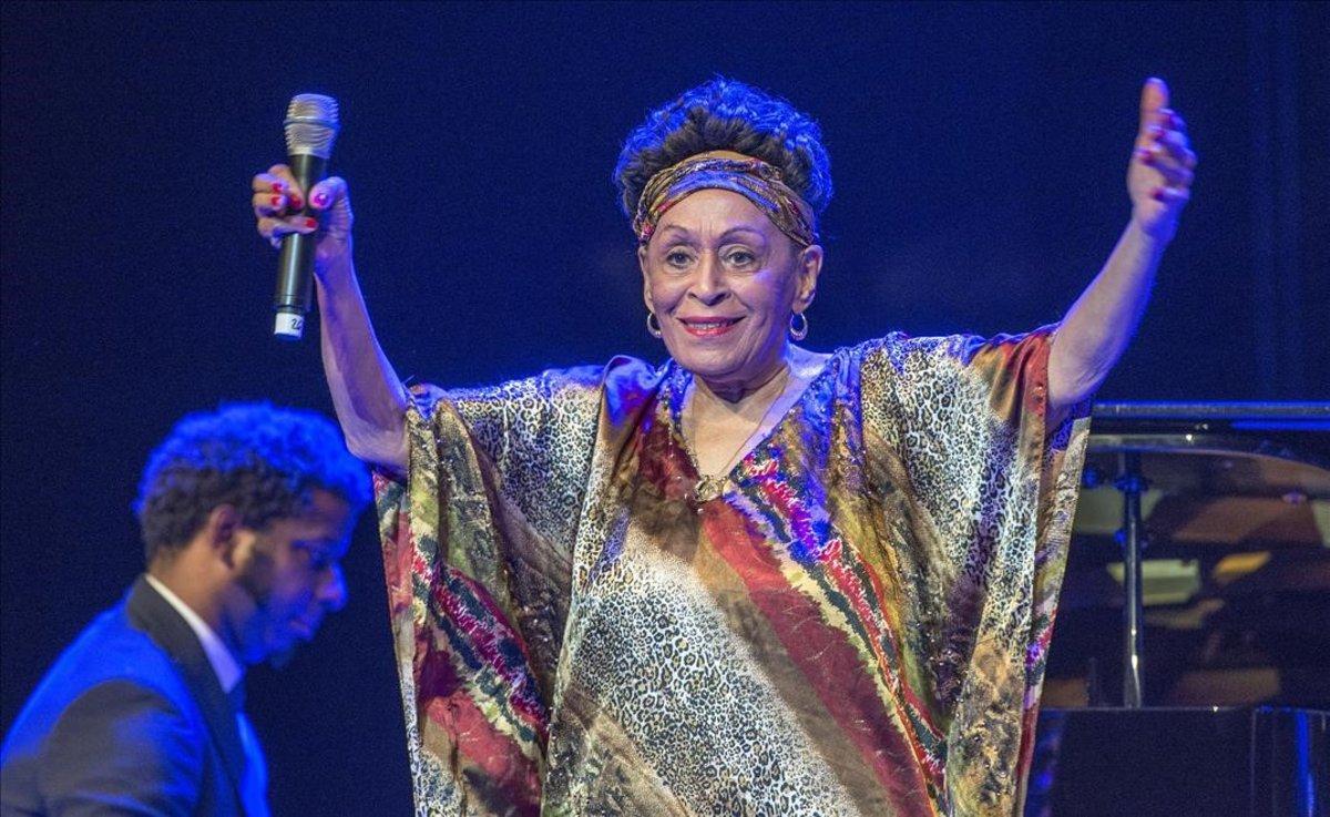 zentauroepp33418355 omara portuondo200703103415 zentauroepp33418355 omara portuondo200703103415