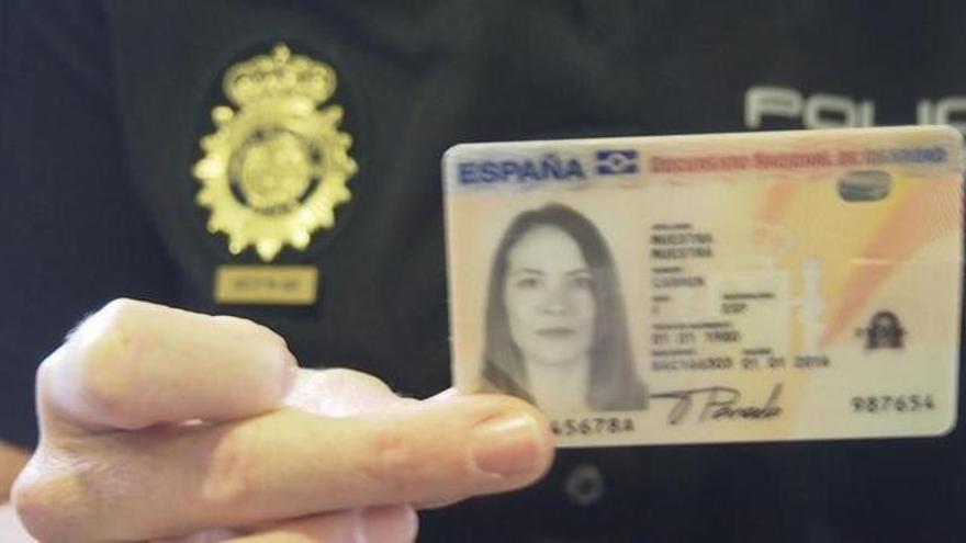 La Agencia de Protección de Datos tajante: multa si te fotocopian el DNI