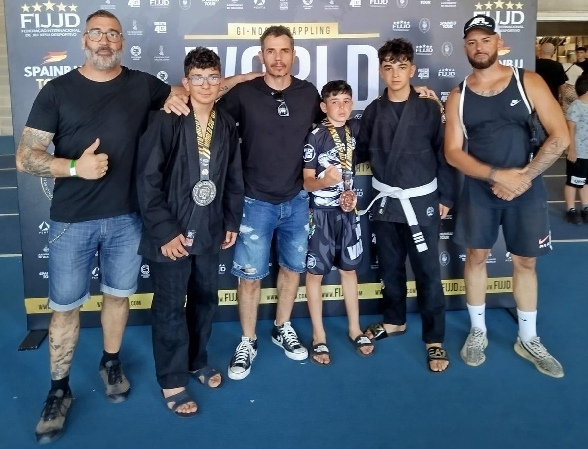Equipo del Lluita Morvedre en la BJJ World Cup.