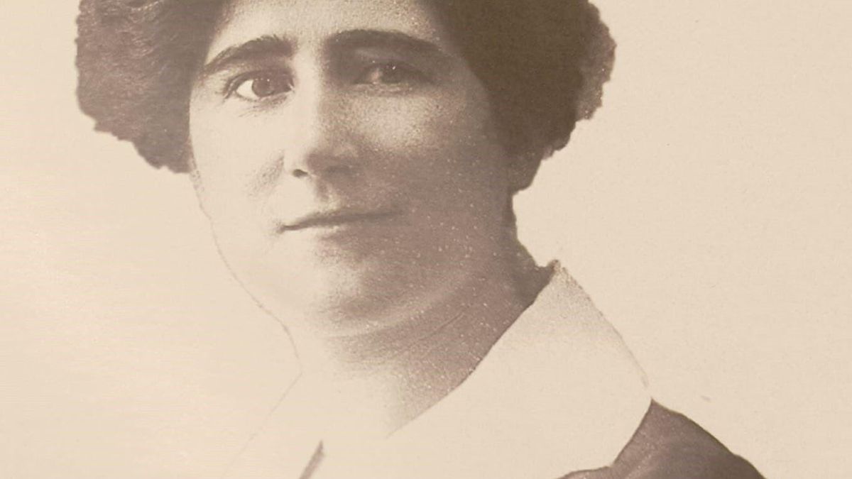El Congreso salda una deuda con Clara Campoamor: un retrato para la defensora del voto femenino