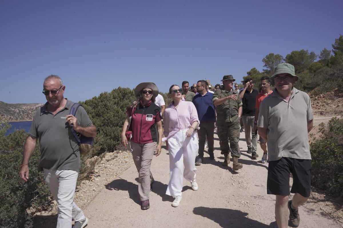 Marga Prohens visita la isla de Cabrera Marga Prohens visita la isla de Cabrera
