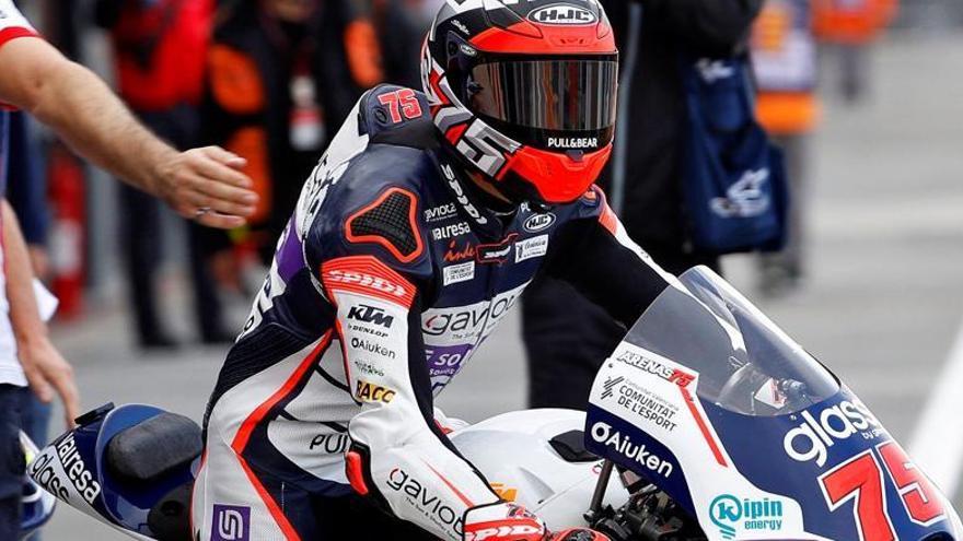 La pluja trastoca els plans del líder de Moto3, el gironí Albert Arenas