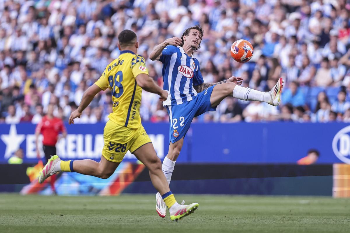 Carlos Romero of RCD Espanyol in action during the Spanish league, La Liga EA Sports, football match played between RCD Espanyol and UD Las Palmas at RCDE Stadium on May 24, 2025 in Cornella, Barcelona, Spain. AFP7 24/05/2025 ONLY FOR USE IN SPAIN. Javier Borrego / AFP7 / Europa Press;2025;SPORT;ZSPORT;SOCCER;ZSOCCER;RCD Espanyol v UD Las Palmas - La Liga EA Sports;