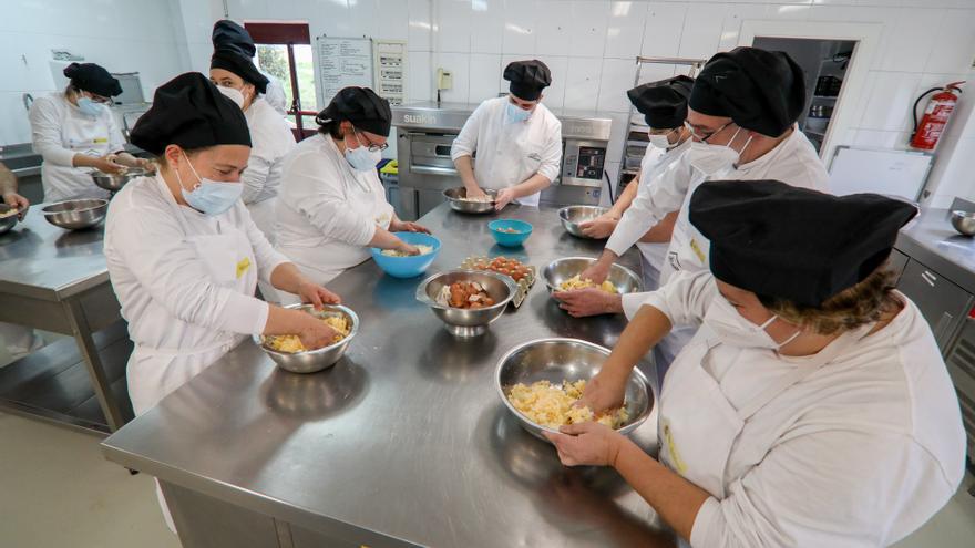 Galicia atrae más trabajadores de los que se van por primera vez en casi 20 años