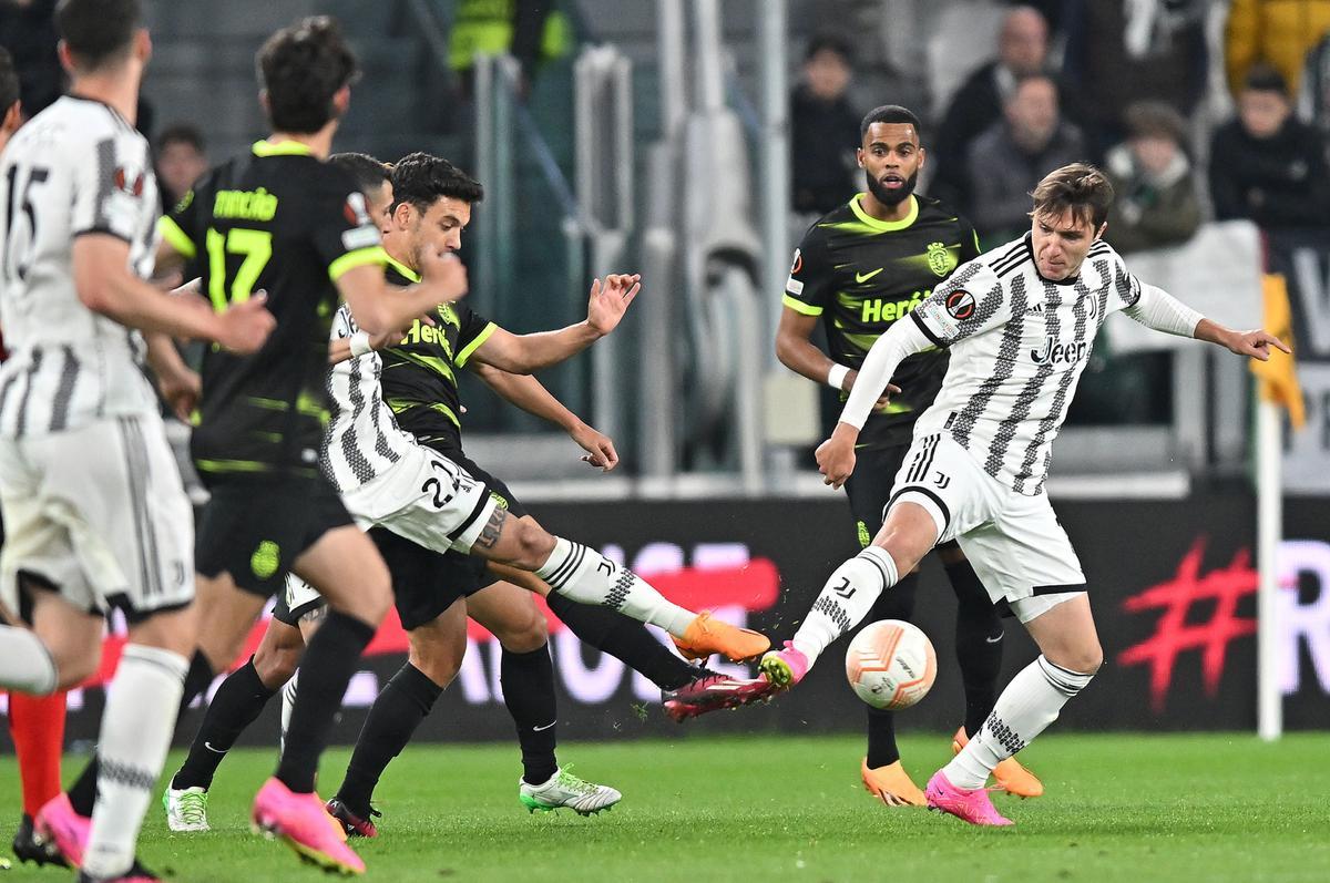 Resumen, goles y highlights del Juventus 1 - 0 Sporting de Lisboa de la ida de cuartos de final de la Europa League
