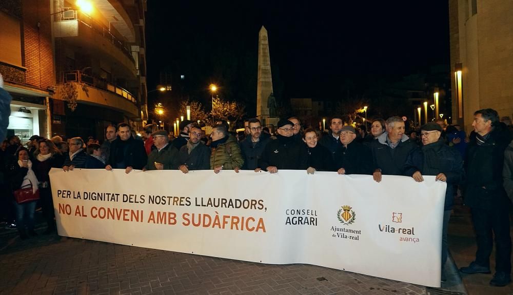 Protesta de citricultores en Castelló