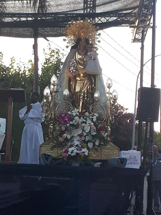 Visita de la Geperudeta a la Canyada.