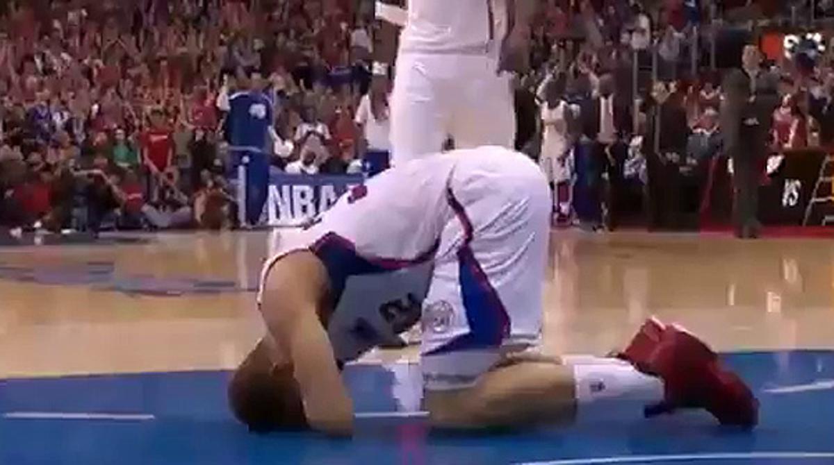 El moment de l’agressió d’Ibaka a Griffin.