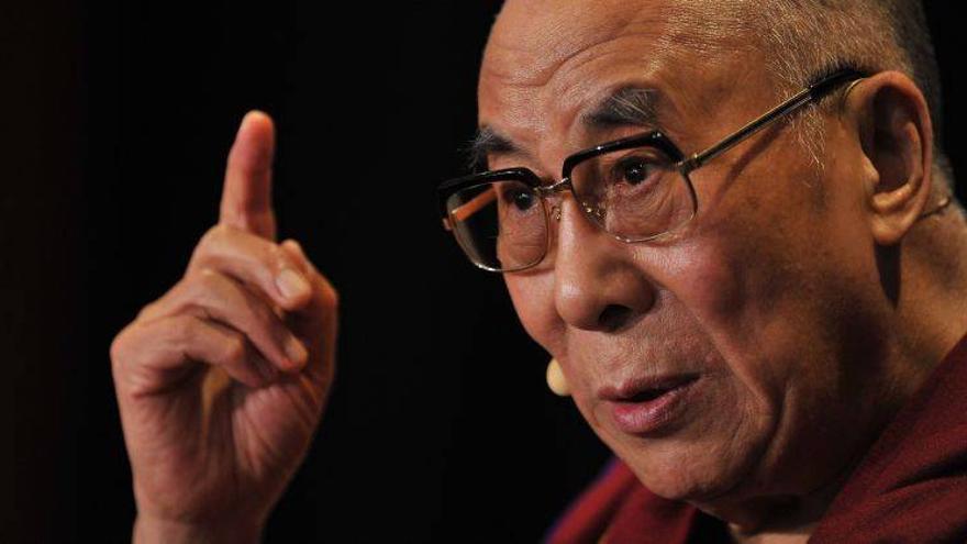 El dalai lama dice que su sucesor podría ser una mujer