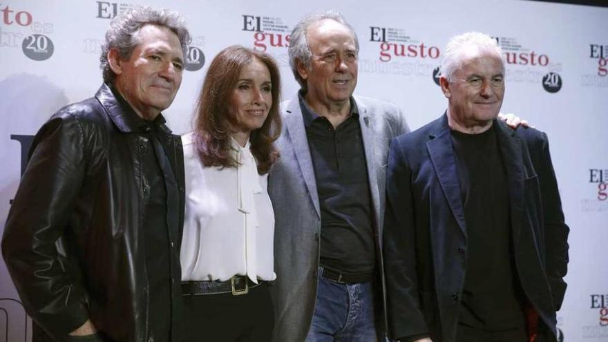 Miguel Ríos, Ana Belén, Joan Manuel Serrat y Víctor Manuel, ayer en Madrid. // Efe