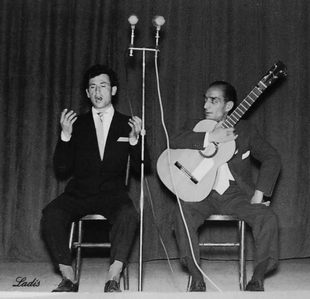 Fosforito entró en la historia del flamenco con su gran triunfo en el Concurso de Cante Jondo de 1956.