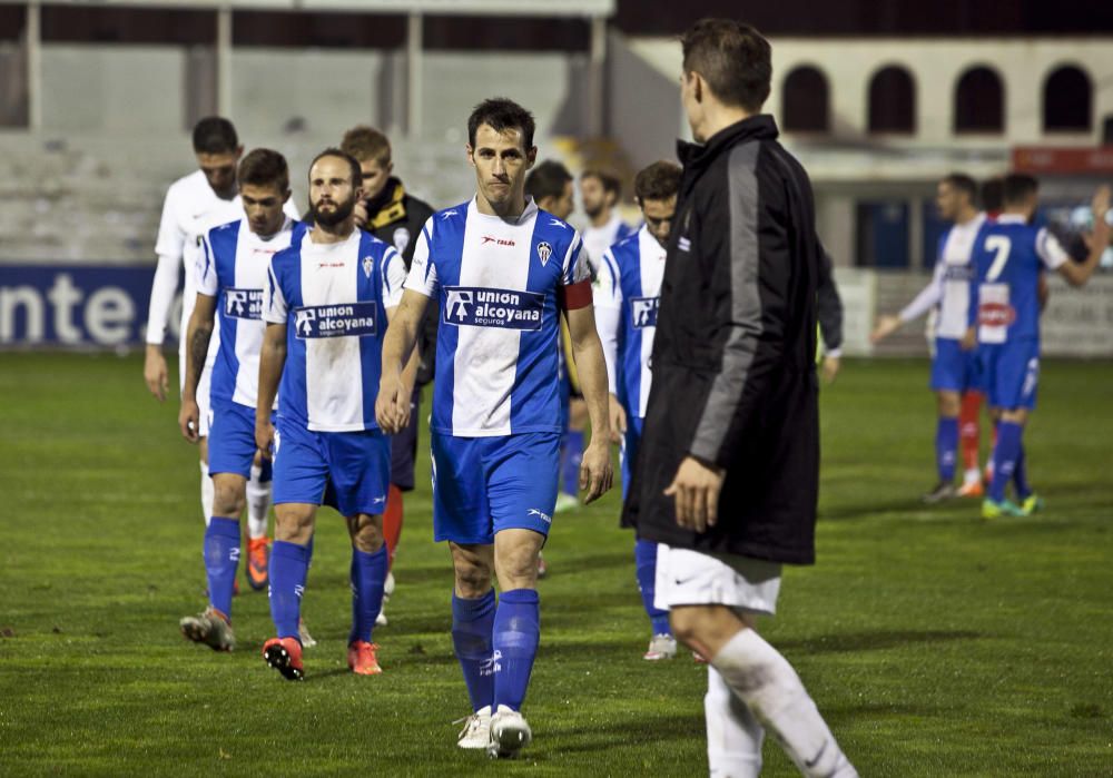 Alcoyano 3 - 0 Hércules