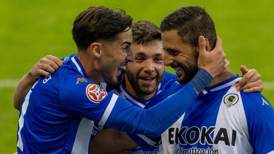 Vuelve a ver el gol de la victoria del Hércules sobre el Europa que le acerca al "play-off"