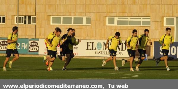 Galería de fotos del entrenamiento del Villarreal CF (22 de octubre del 2012)