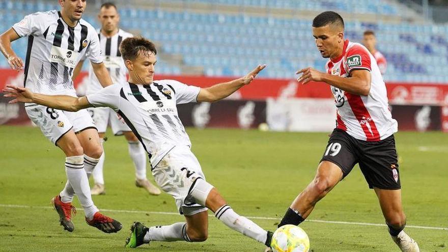 El Castellón aplaza el sueño del ascenso a Segunda tras caer en los penaltis ante el Logroñés (2-3)