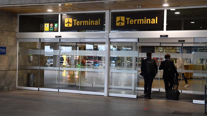 El aeropuerto de A Coruña recupera el 90% del tráfico anterior a la pandemia