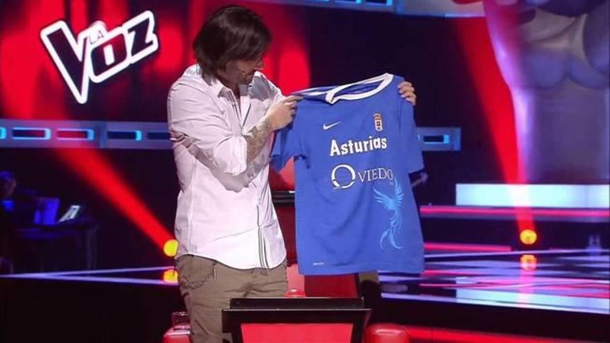 Melendi: &quot;Soy del Oviedo porque me gusta ganar&quot;