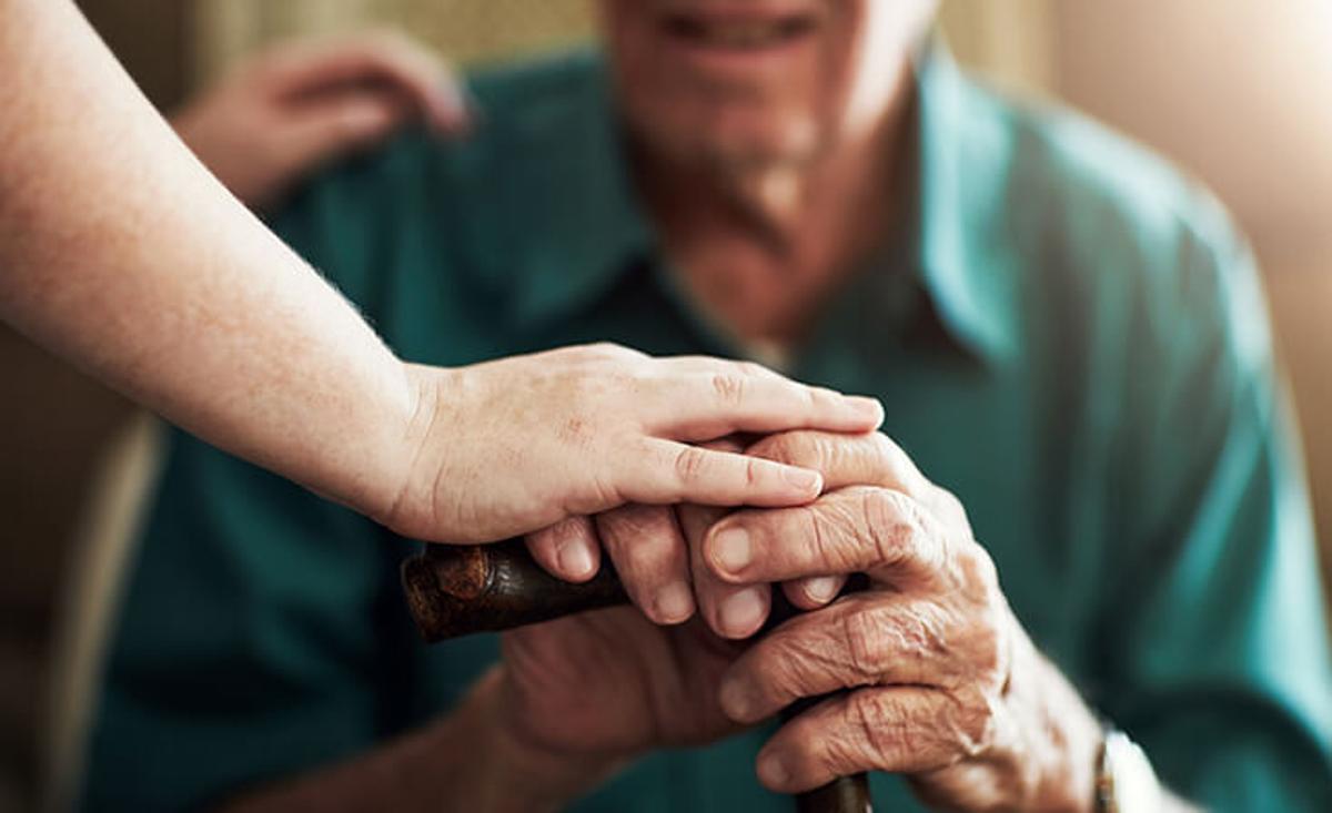 Alzheimer: cómo detectar los síntomas, los tratamientos existentes y la gestión emocional de la enfermedad